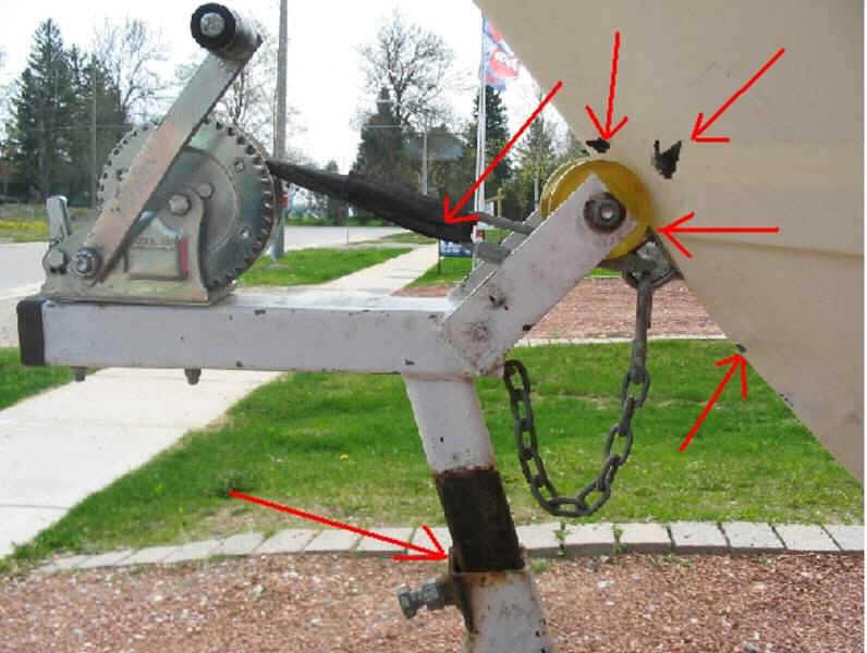 the carreier is adjusted to fit the boat. this put too much stress on bow..